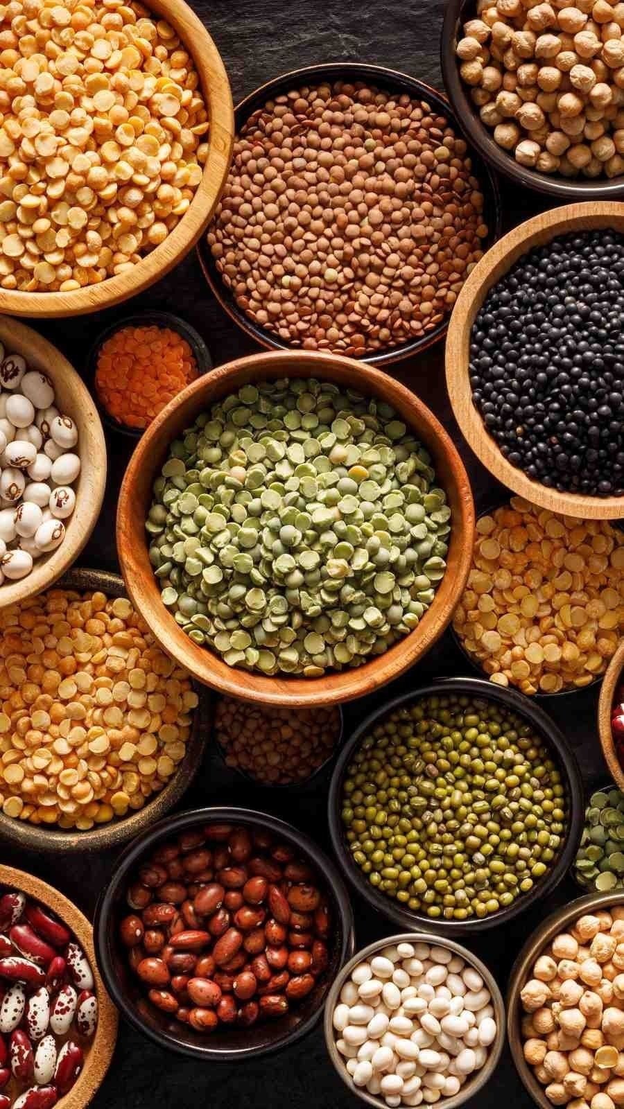Dals & pulses at Sarvajana Stores, Pappampatti